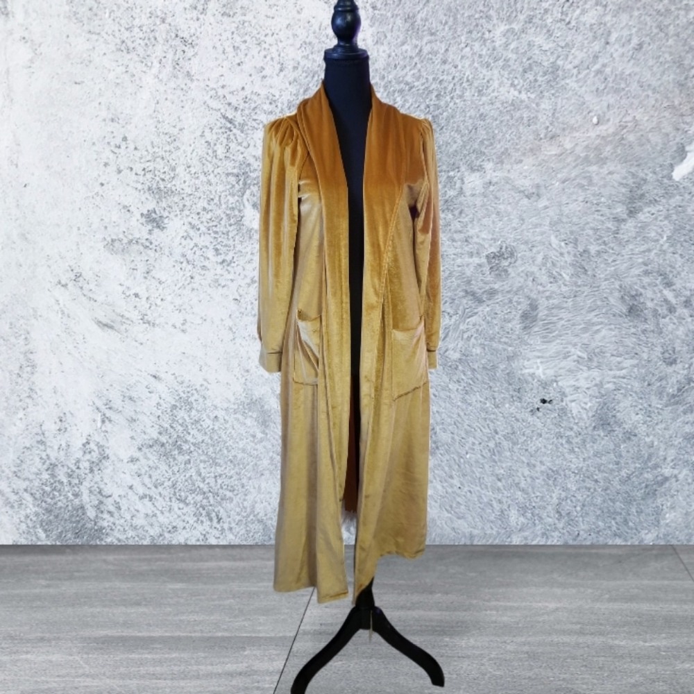 #601 Floral blooming women's kimono long sleeve color gold size large